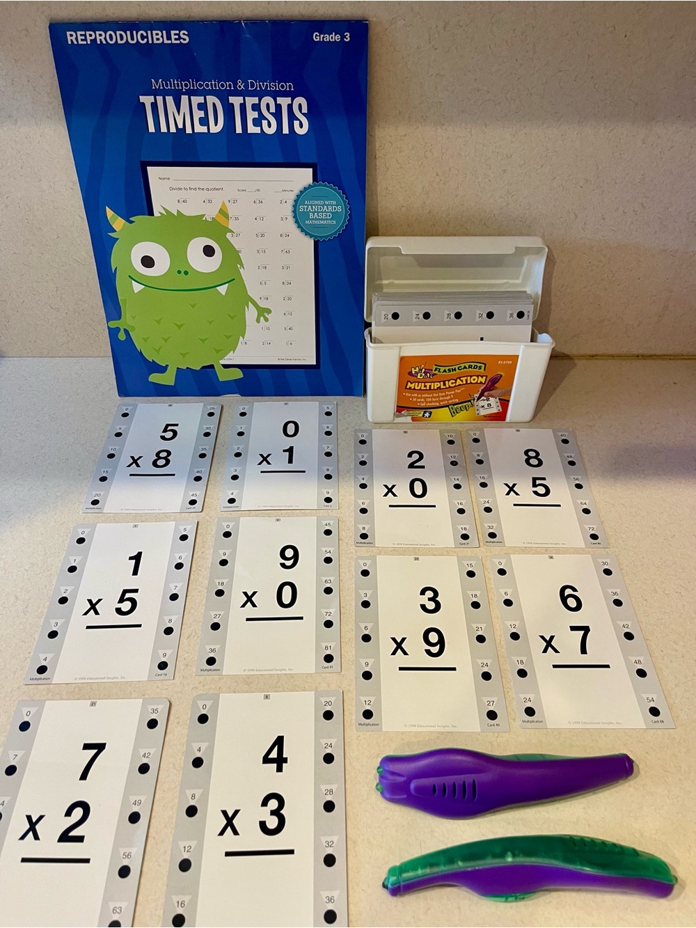 Educational Insights Hot Dots Self-Checking Multiplication Flashcards & 2 Pens